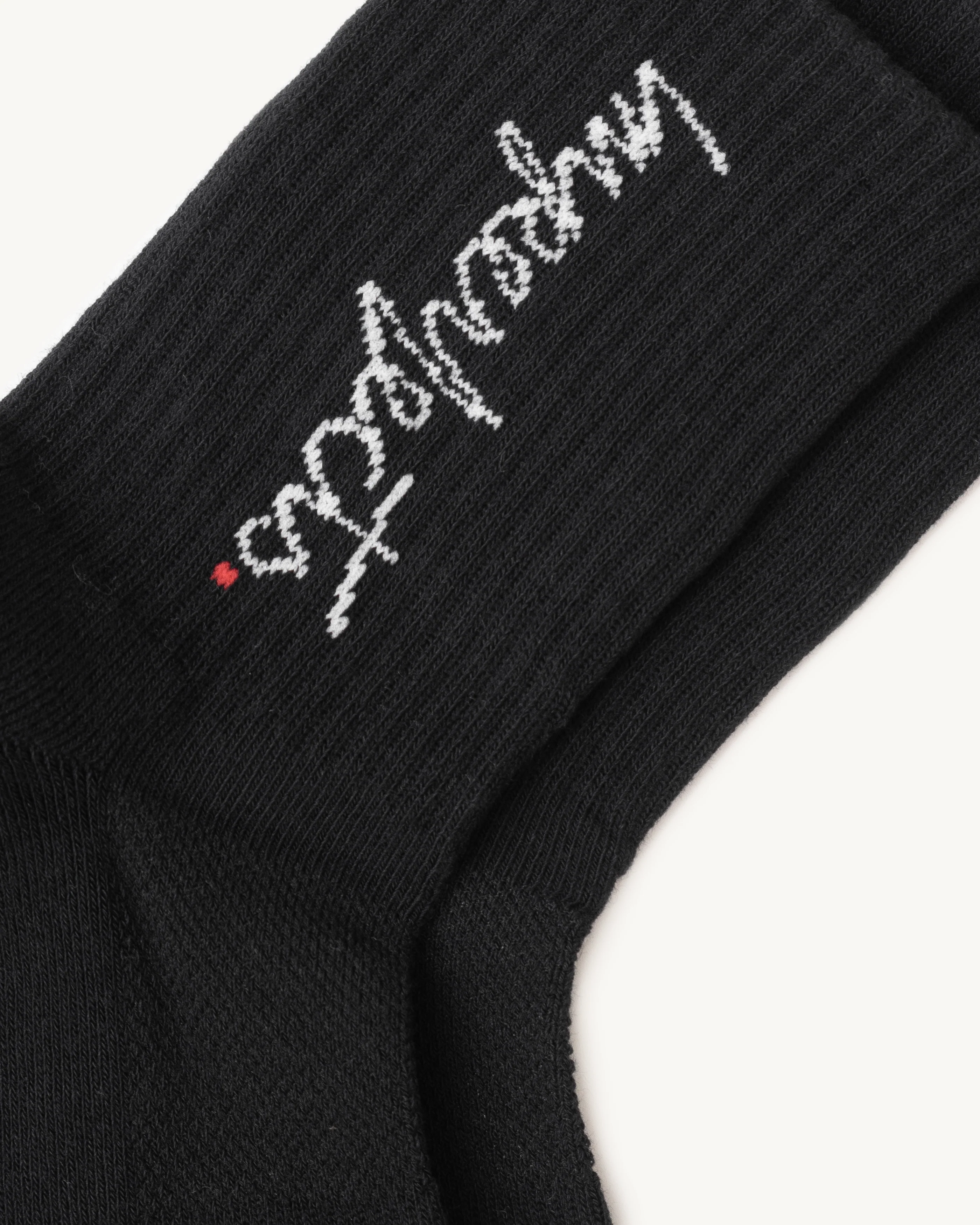 Signature Red Thread Low Crew - Image 9