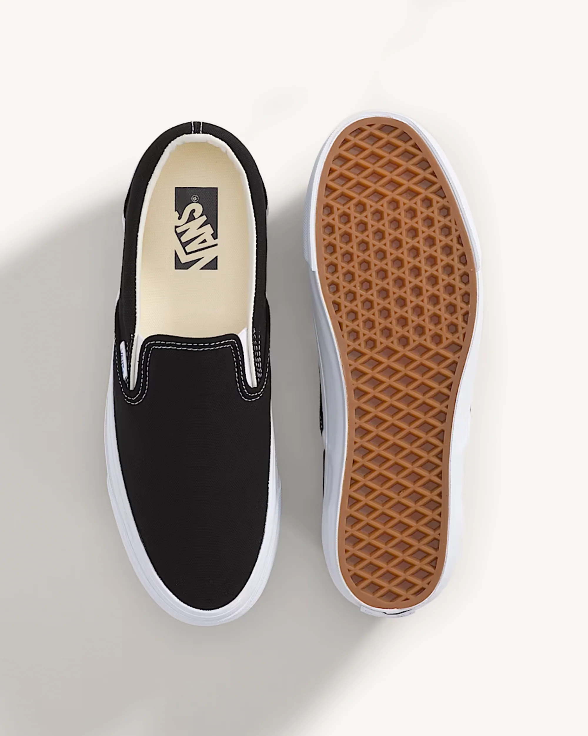 Vans Premium LX Classic Slip-On 98 - Image 3