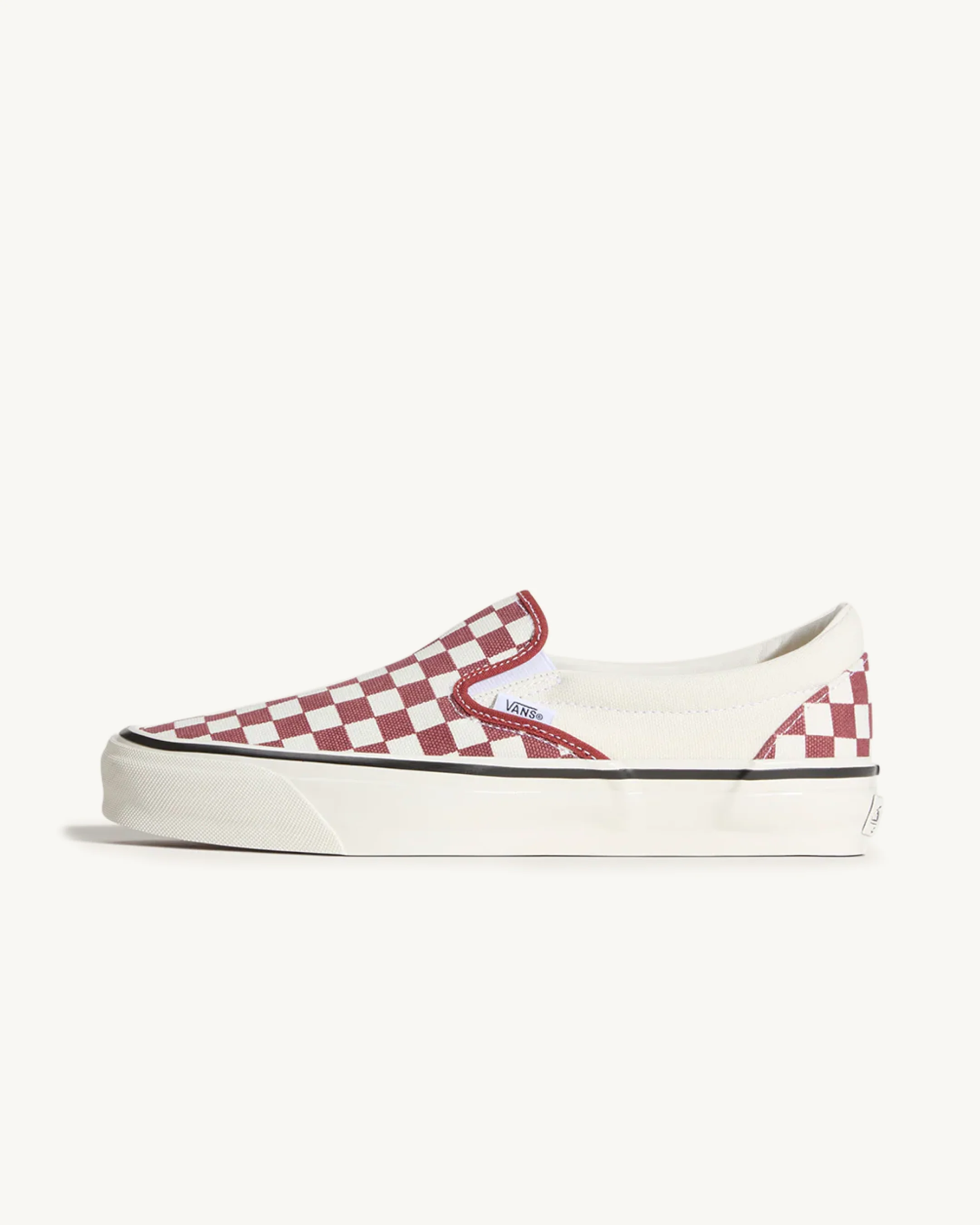 Vans Premium LX Classic Slip-On 98 | Checkerboard - Image 14