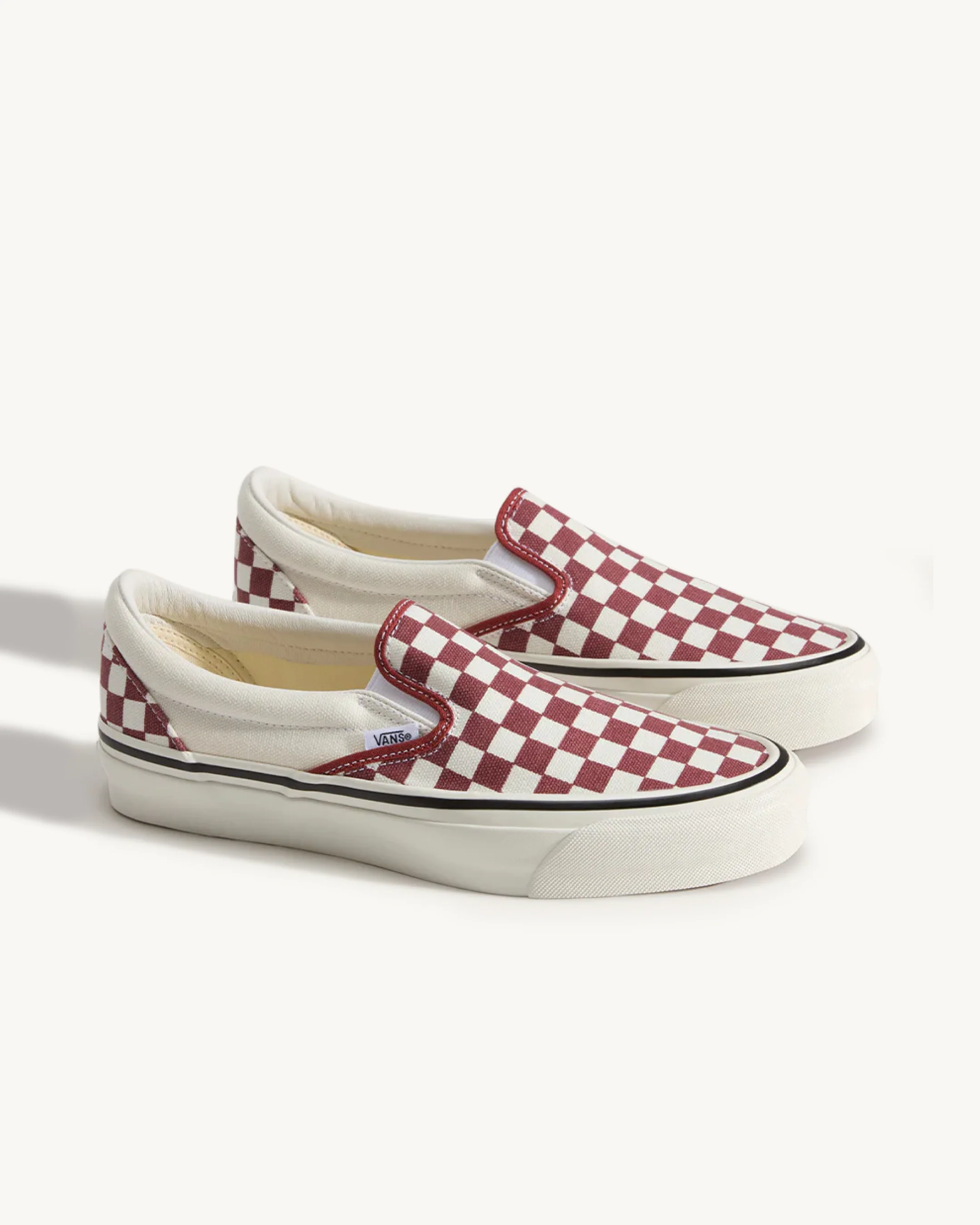Vans Premium LX Classic Slip-On 98 | Checkerboard - Image 15